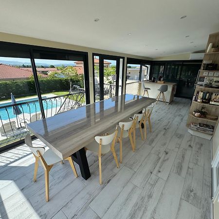 Chambre privée chez l habitant avec piscine de 1 à 3 chambres Grieges Exterior foto