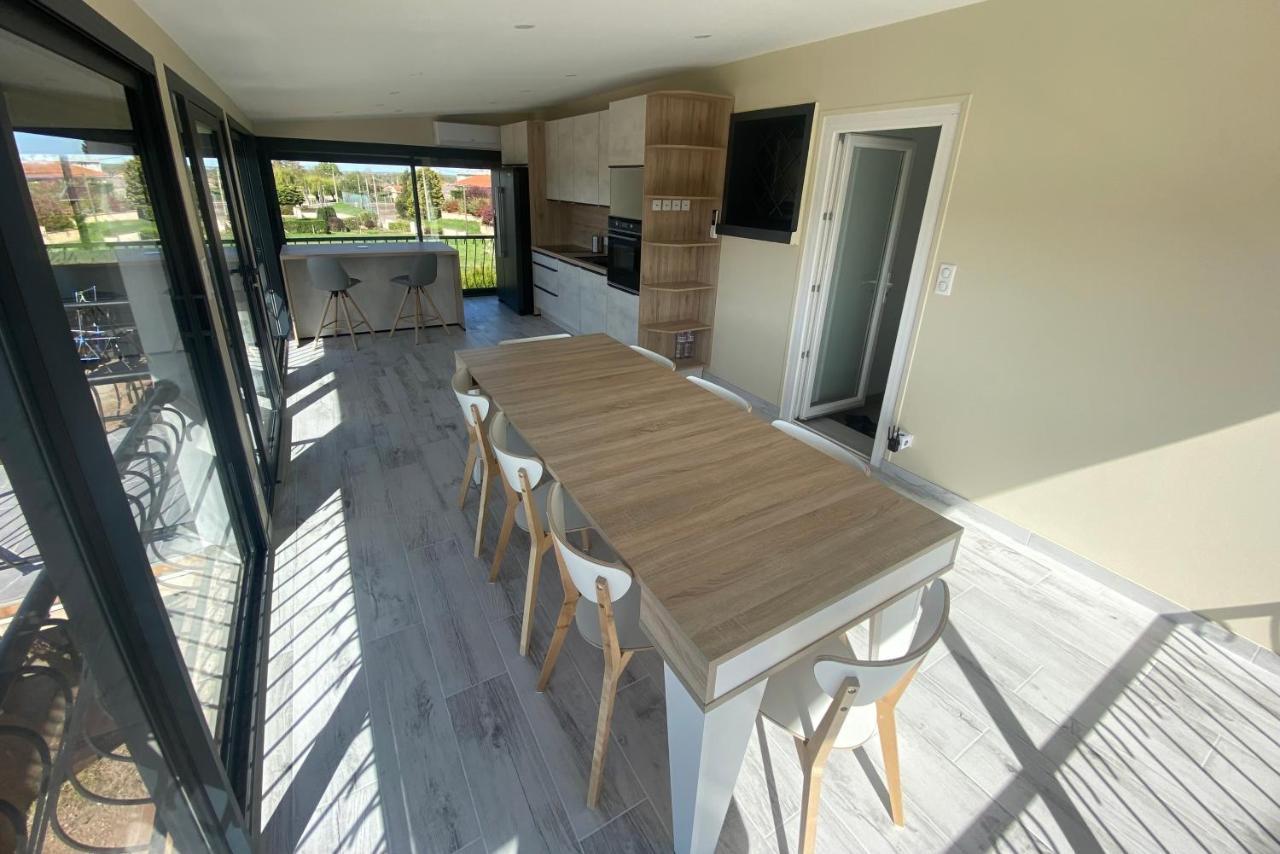 Chambre privée chez l habitant avec piscine de 1 à 3 chambres Grieges Exterior foto